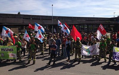 2016 09 19 ManifaAcampadaSeagaSantiago05.jpg